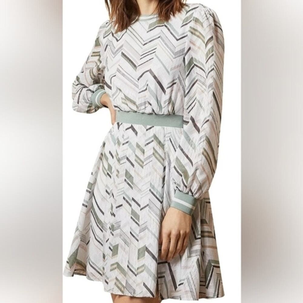 Ted Baker Katino Everglade Midi Dress Size 1 US 4/6 White Green Long Sleeved